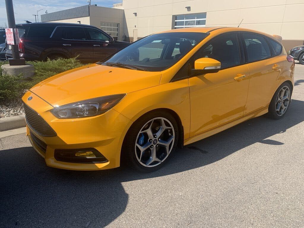 2016 FORD Focus