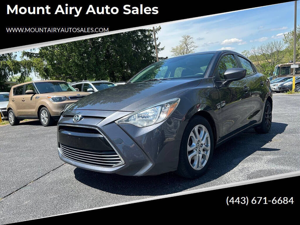 2016 TOYOTA Scion