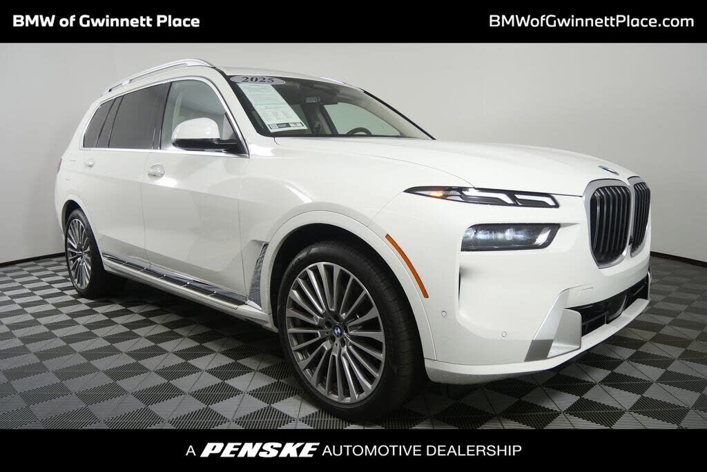 2025 BMW X7
