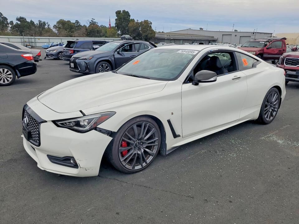 2017 INFINITI Q60