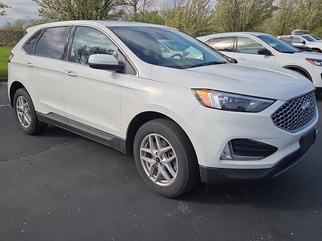 2024 FORD Edge