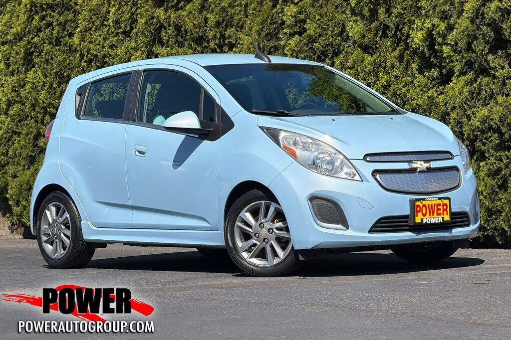 2016 CHEVROLET Spark