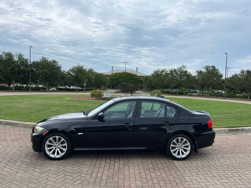 2011 BMW 3 Series