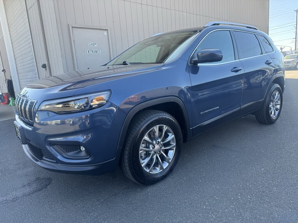 2020 JEEP Cherokee