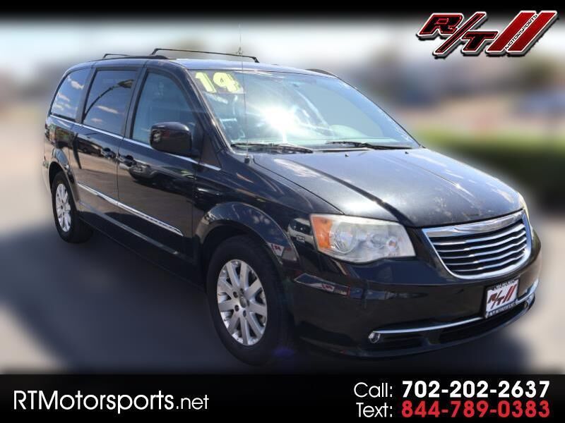 2014 CHRYSLER Town and Country