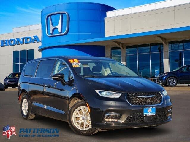 2024 CHRYSLER Pacifica