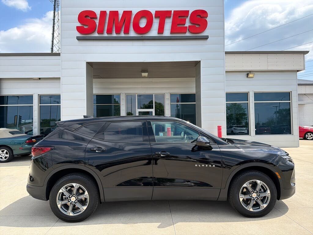 2025 CHEVROLET Blazer