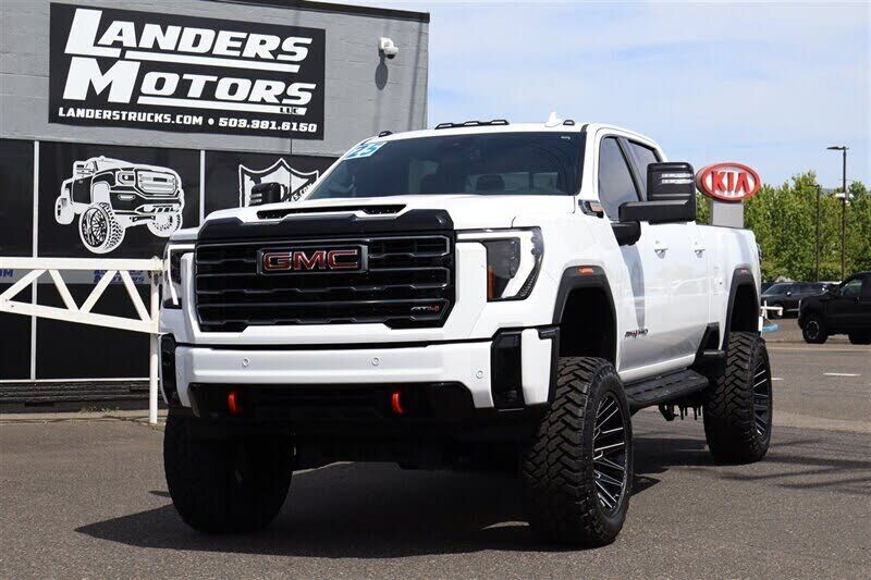 2025 GMC Sierra HD