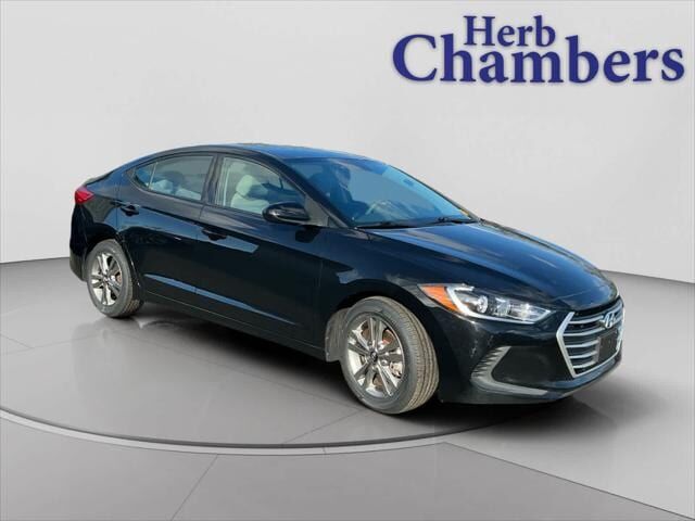 2017 HYUNDAI Elantra