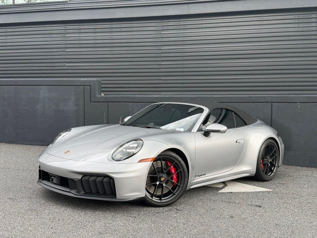 2026 PORSCHE 911