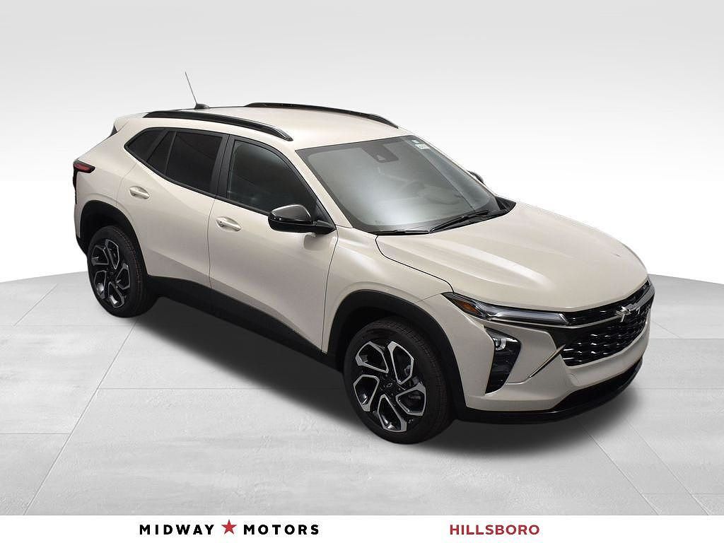 2026 CHEVROLET Trax