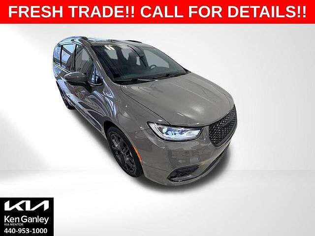 2023 CHRYSLER Pacifica