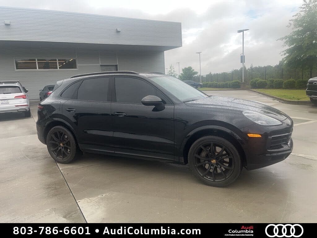 2019 PORSCHE Cayenne