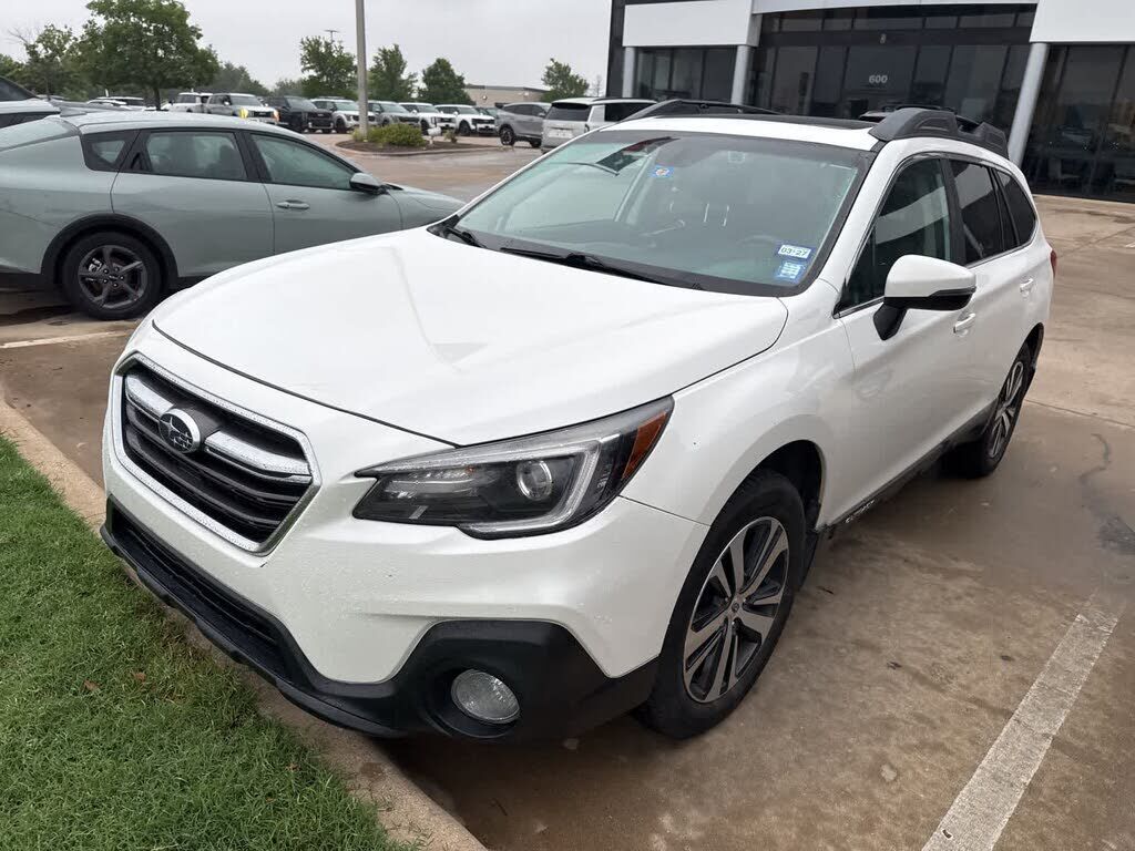 2018 SUBARU Outback