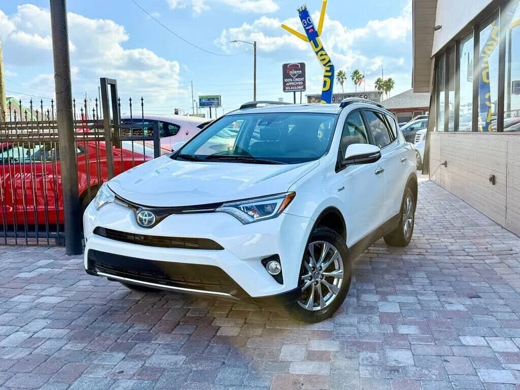 2016 TOYOTA RAV4