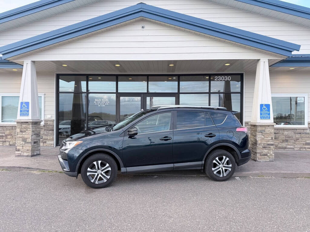 2017 TOYOTA RAV4