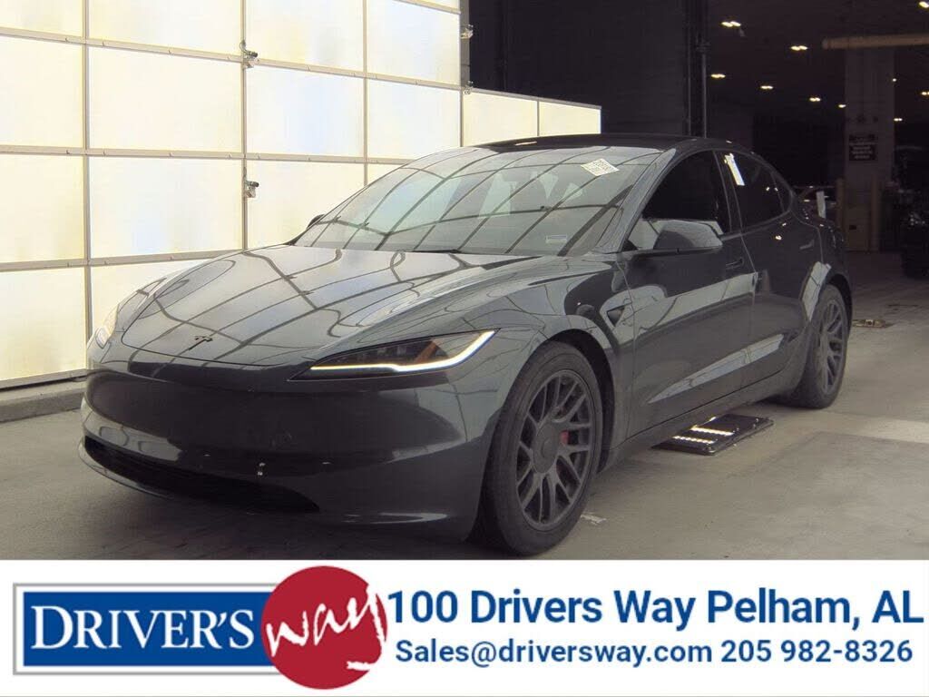 2024 TESLA Model 3
