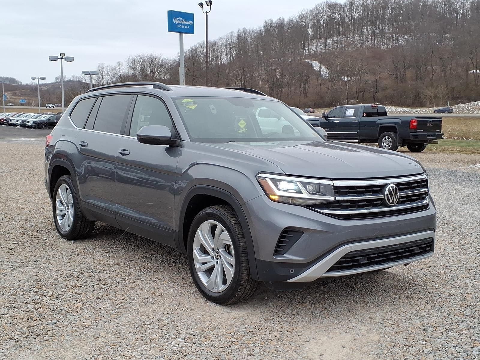 2022 VOLKSWAGEN Atlas Cross Sport