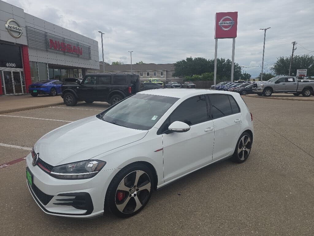 2019 VOLKSWAGEN Golf GTI