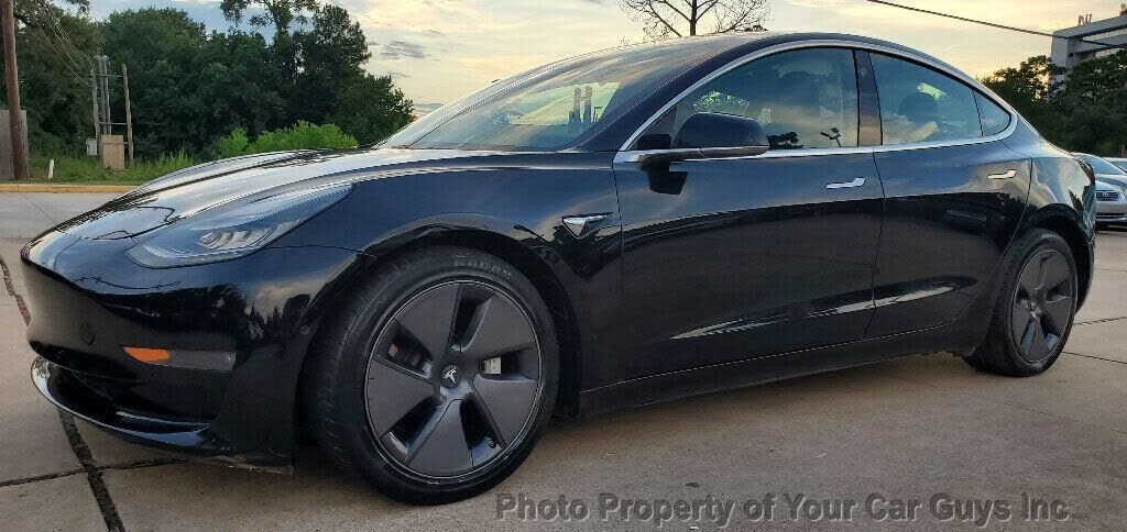 2019 TESLA Model 3