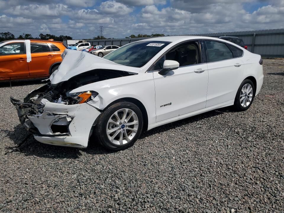 2019 FORD Fusion