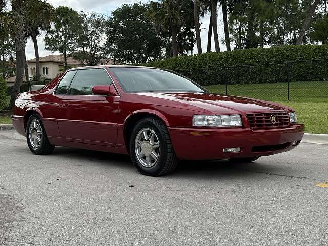 2002 CADILLAC Eldorado