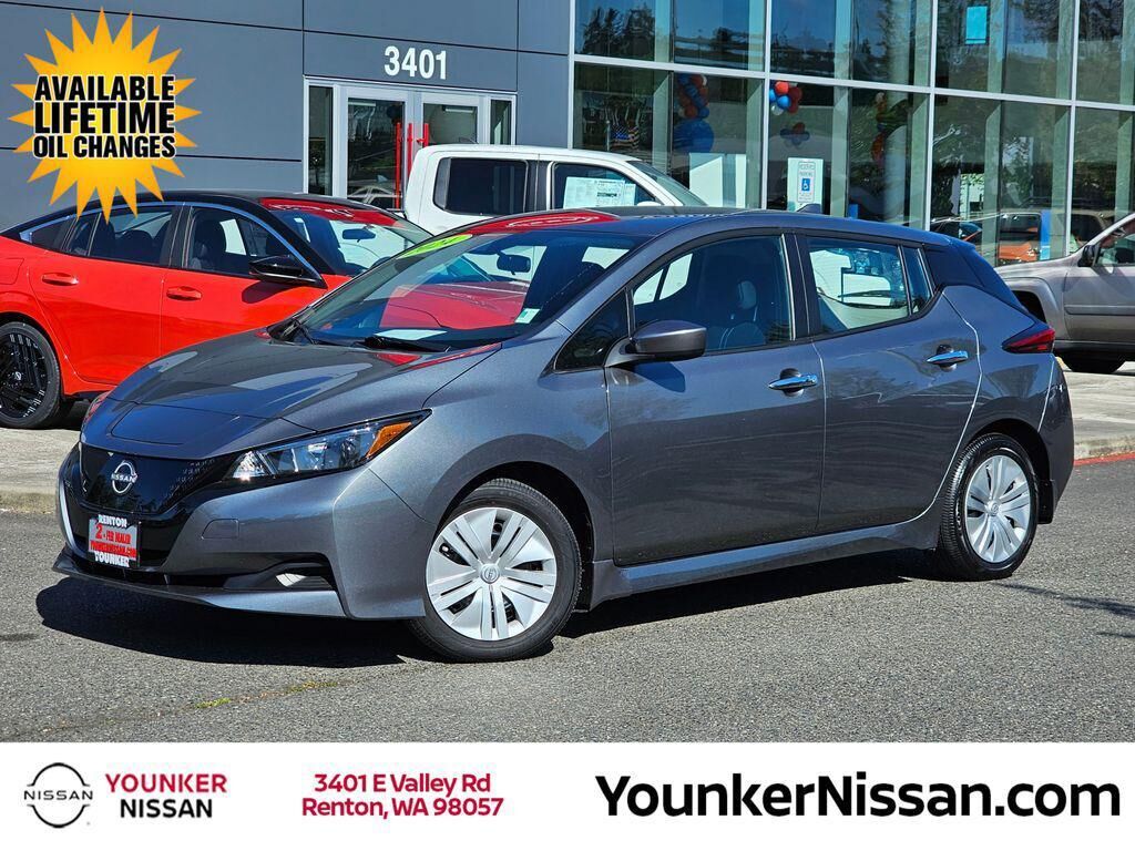2024 NISSAN Leaf