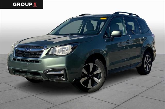 2017 SUBARU Forester
