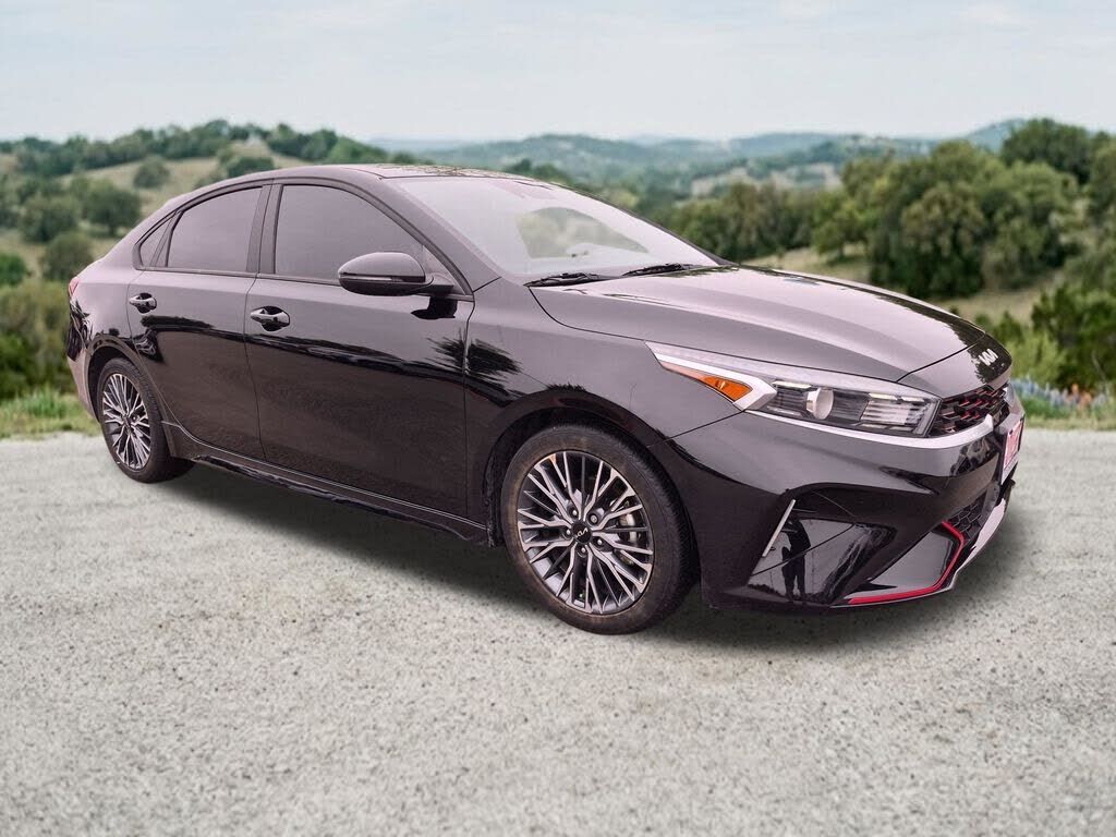 2023 KIA Forte