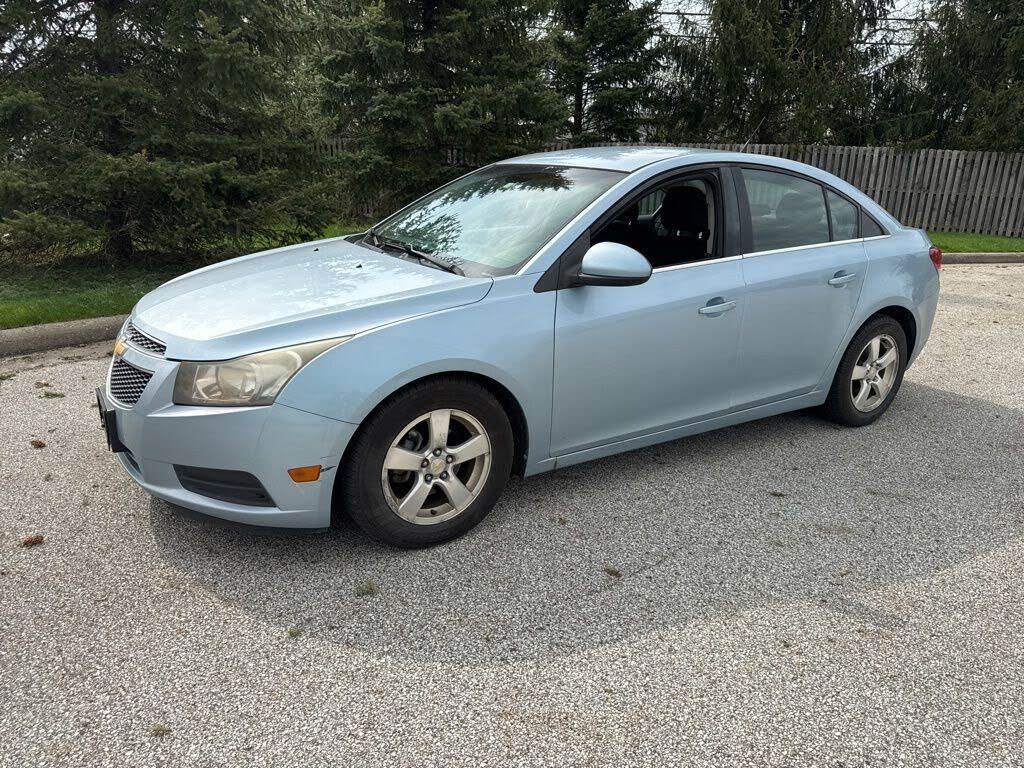 2011 CHEVROLET Cruze