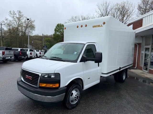 2026 GMC Savana