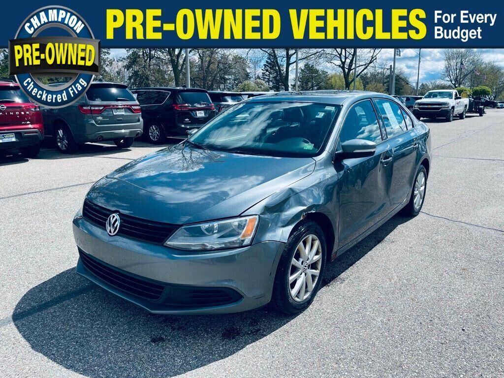 2012 VOLKSWAGEN Jetta