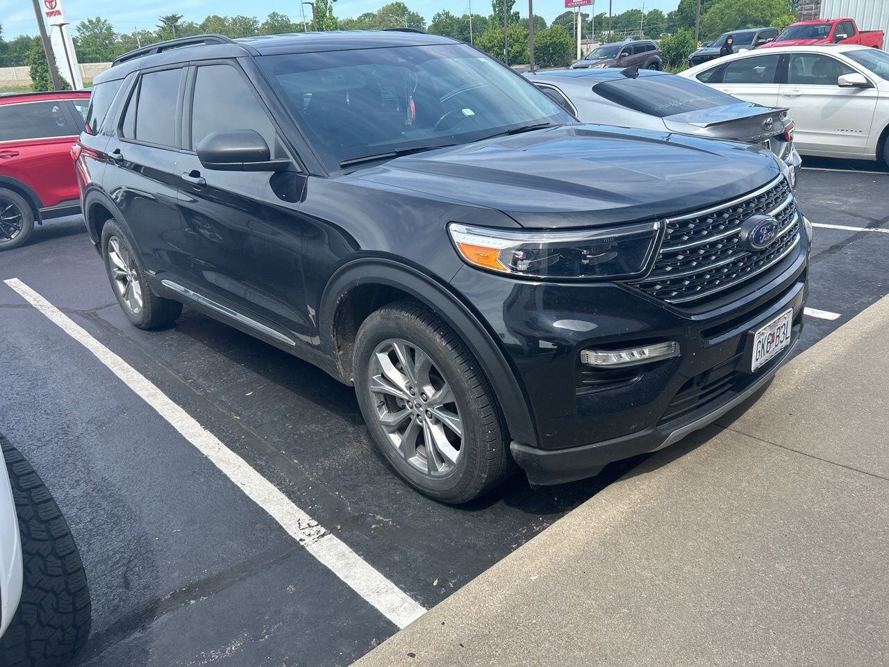 2023 FORD Explorer