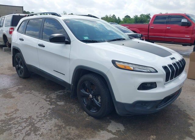 2017 JEEP Cherokee