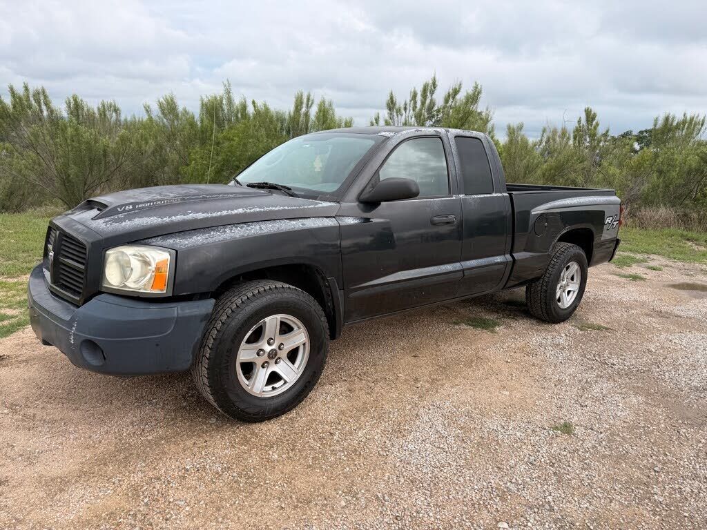 2006 DODGE Dakota