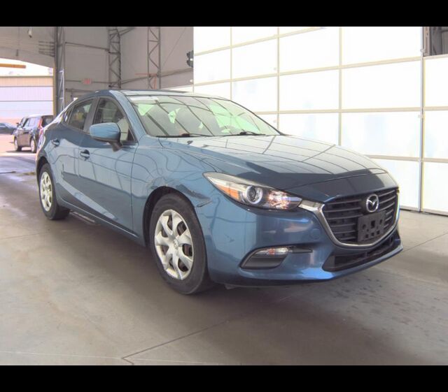 2017 MAZDA Mazda3