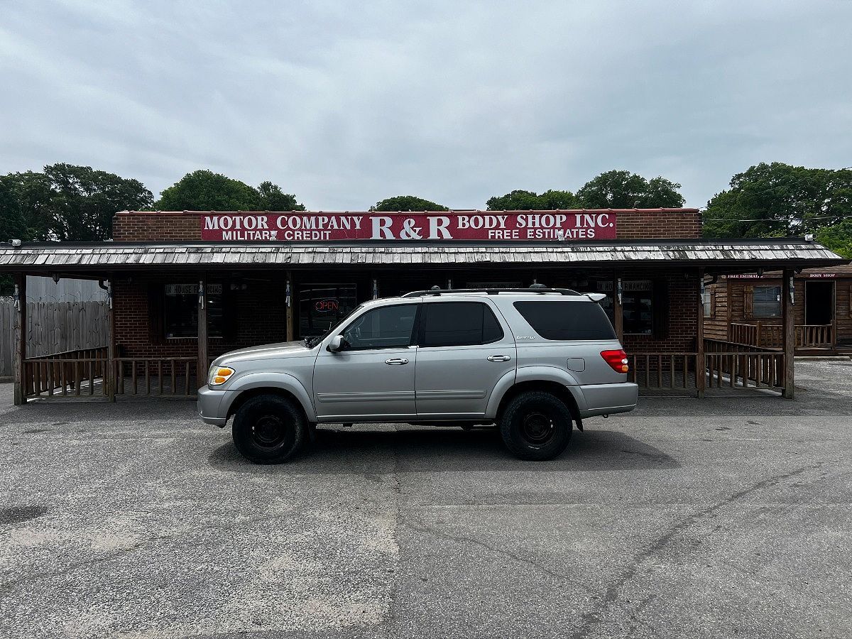2003 TOYOTA Sequoia