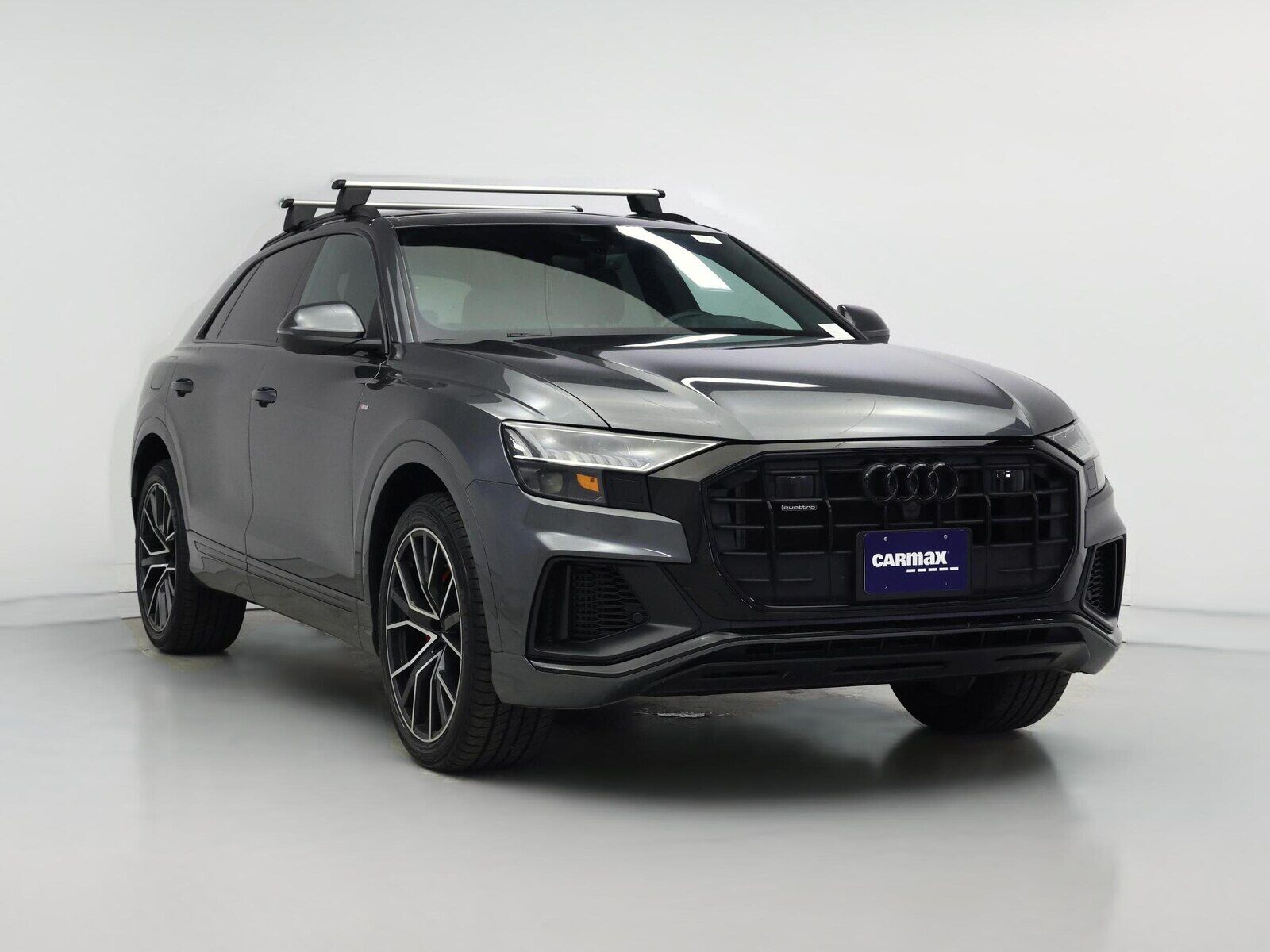 2023 AUDI Q8