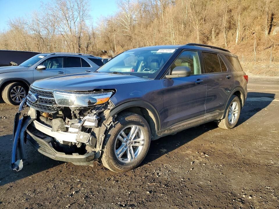 2021 FORD Explorer