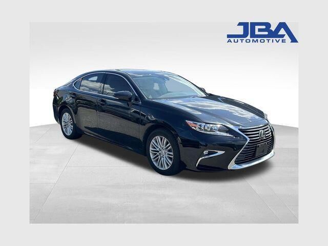 2017 LEXUS ES