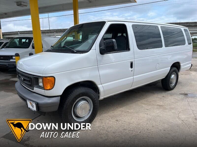 2006 FORD E-350