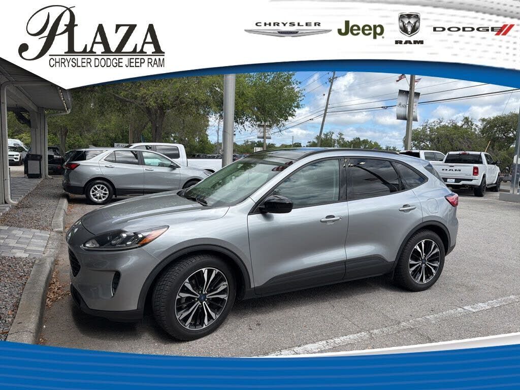 2021 FORD Escape
