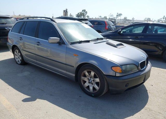 2004 BMW 3 Series
