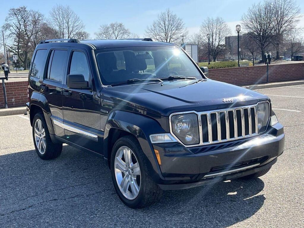 2011 JEEP Liberty