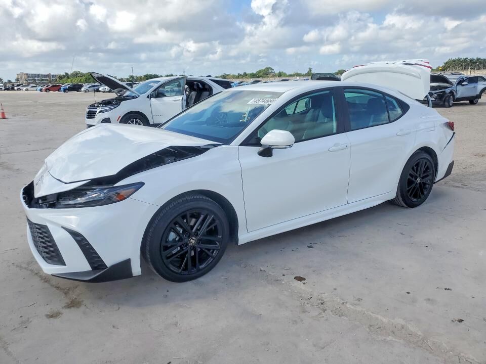 2026 TOYOTA Camry