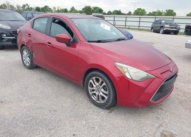2016 TOYOTA Scion