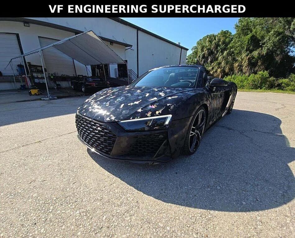 2020 AUDI R8