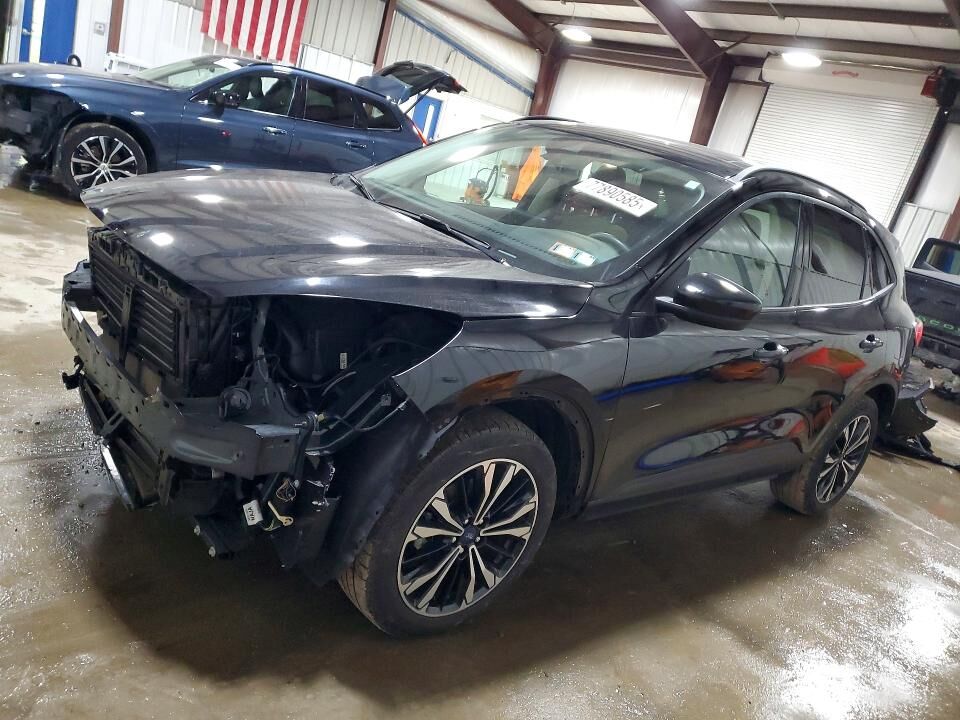 2022 FORD Escape