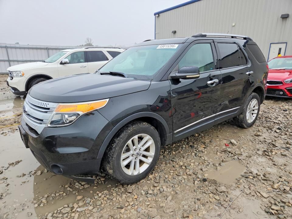2011 FORD Explorer