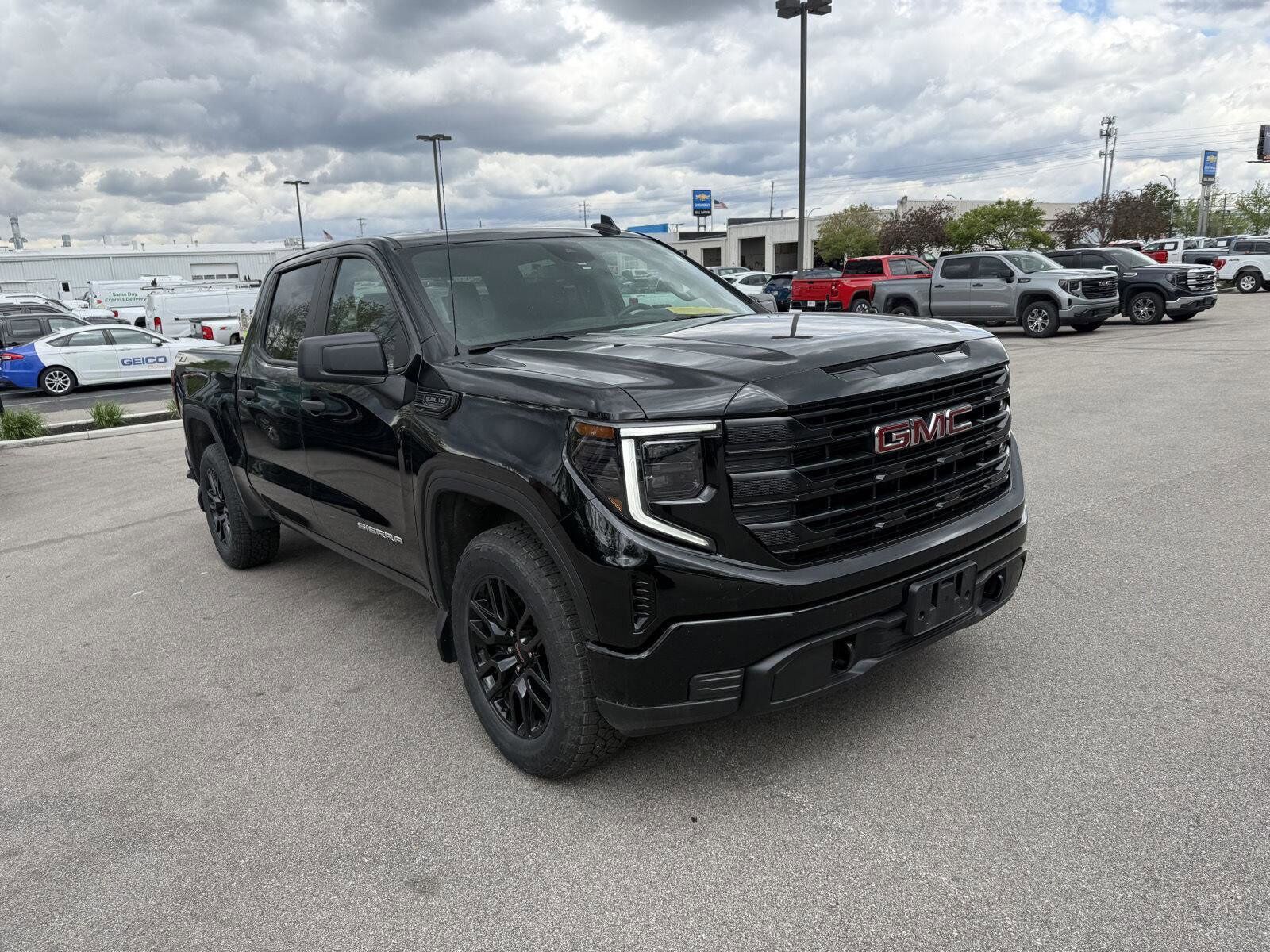 2024 GMC Sierra